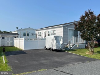 12506 E Helmsman Way, Berlin, MD 21811