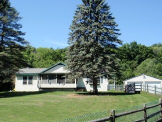 3887 Walker Mountain Rd, West Rutland, VT 05777