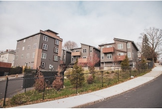 52 Richards St, Worcester, MA 01603