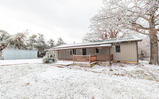 14467 Worth Ln, Plato, MO 65552