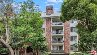 1375 Kelton Ave Unit 402, Los Angeles, CA 90024