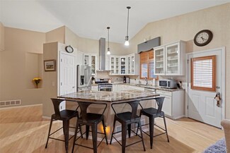 5915 S Quatar Way, Aurora, CO 80015