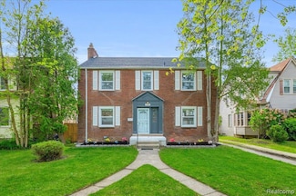 16585 Sunderland Rd, Detroit, MI 48219