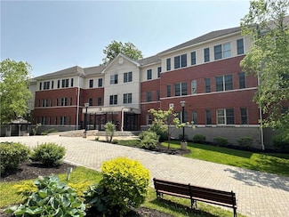77 Quaker Ave Unit 309, Cornwall, NY 12518