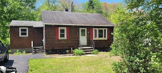 995 River Rd, Selkirk, NY 12158