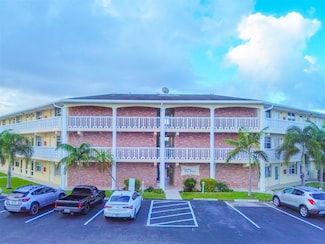 700 Pine Dr Unit 308, Pompano Beach, FL 33060