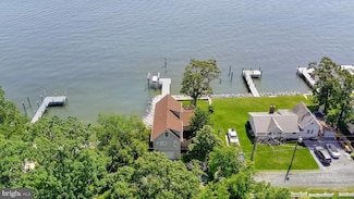 4715 Oak Rd, Shady Side, MD 20764