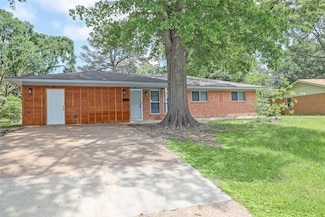 1112 Southland Park Dr, Shreveport, LA 71118