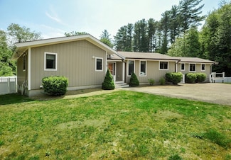 30 Pheasant Ln, Pembroke, MA 02359