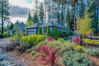 22 Sequoia Cir, Blairsden-Graeagle, CA 96103