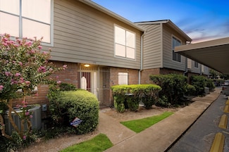 5005 Georgi Ln Unit 198, Houston, TX 77092