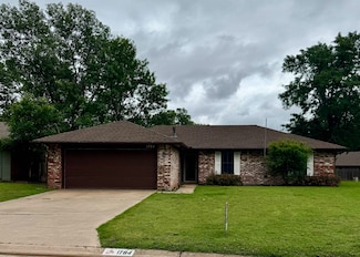 1784 Denim Ln, Enid, OK 73703