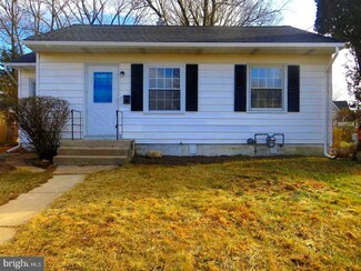 224 Clamer Rd, Ewing, NJ 08628