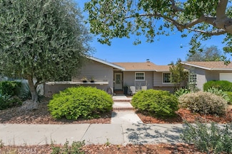 2225 E Grove Ave, Orange, CA 92867