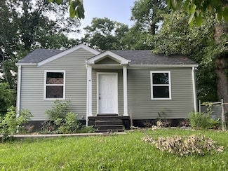 43 Chestnut Dr, Clarksville, TN 37042
