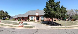 2201 Old Pond Rd, Edmond, OK 73034