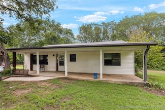 91 Clark St, Springer, OK 73458
