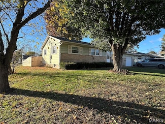 709 S 7th St, Owensville, MO 65066