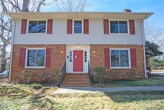 4114 Larkspur Ln, Charlotte, NC 28205