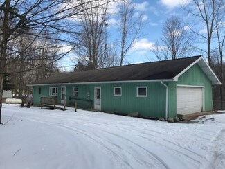 2535 Park Rd, Eau Claire, MI 49111