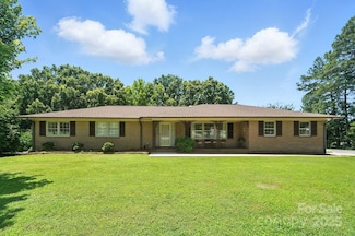 900 Nance St, Kannapolis, NC 28083