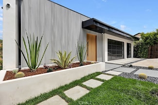 14899 Round Valley Dr, Sherman Oaks, CA 91403
