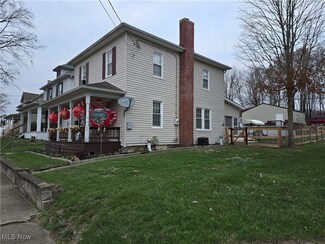 40 S Pembroke Ave, Zanesville, OH 43701