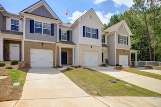 44 Chastain Cir, Newnan, GA 30263