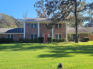 1307 Edgewood Cir, Lufkin, TX 75904