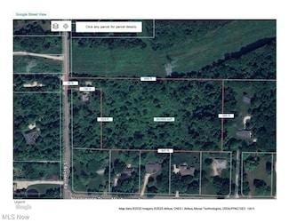 V/L Meadowview Dr, Sagamore Hills, OH 44067