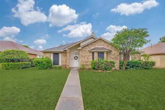 2014 Clearwater Trail, Carrollton, TX 75010