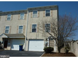 632 Jefferson St, Bridgeport, PA 19405