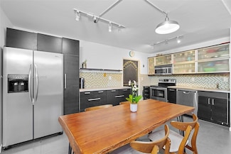 9022 NE 8th Ave Unit 1L, Miami, FL 33138