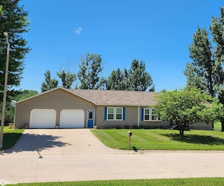 461 Pin Oak Dr, Ida Grove, IA 51445