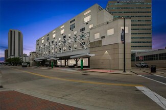 400 1st St SE Unit 400, Cedar Rapids, IA 52401