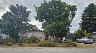2695 Rosedale Ave, Soquel, CA 95073