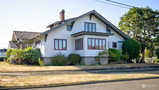 204 K St, Hoquiam, WA 98550