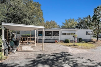 109 Village Ct, Murrells Inlet, SC 29576