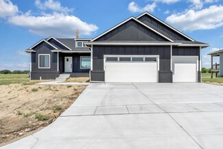 6896 E Pheasant Ridge St, Bel Aire, KS 67226