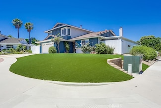 25001 Mackenzie St, Laguna Hills, CA 92653