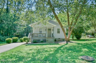 70 Honeysuckle Dr, Pittsboro, NC 27312