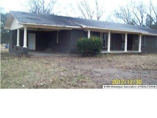 5061 Highway 310 Unit 310, Crenshaw, MS 38621