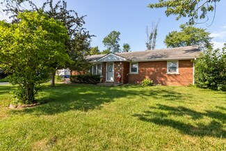 9318 S 76th Ct, Hickory Hills, IL 60457