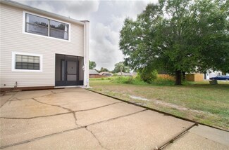 2890 S Pines Dr Unit 124, Largo, FL 33771