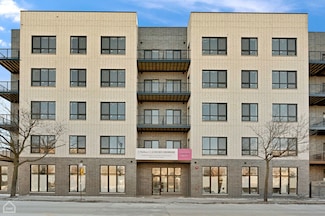 2127 W Madison St Unit 304, Chicago, IL 60612
