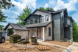 108 Meyersville Rd, Chatham, NJ 07928