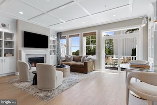 209 Foxhedge Rd, Chalfont, PA 18914