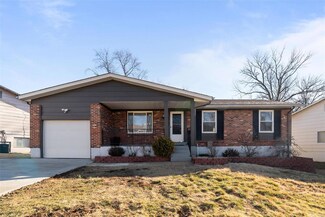 2762 Tiara Dr, Arnold, MO 63010
