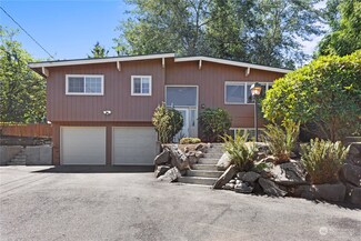 19704 64th Ave NE, Kenmore, WA 98028