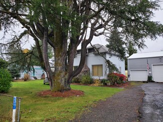 331 E Logsden Rd, Siletz, OR 97380